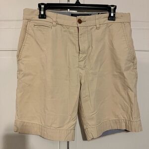 Tommy Hilfiger khaki shorts